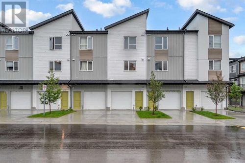 436-301 Redstone Blvd Ne, Calgary, AB, T3N1V7 | Card Image