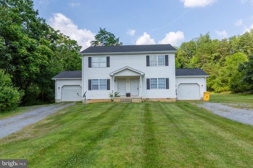 e-84 Dozer Lane, MARTINSBURG, WV, 25401 | Card Image