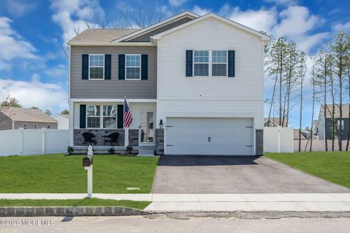16 Minnow Avenue, Barnegat, NJ, 08005 | Card Image