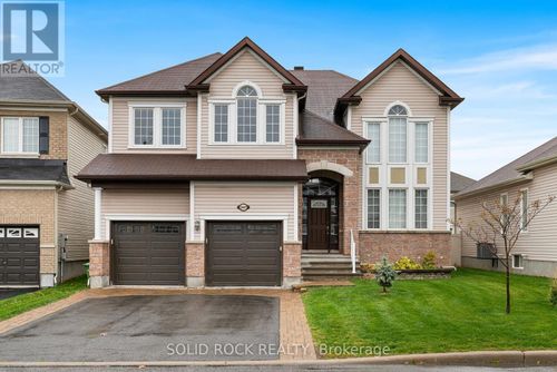 347 Bamburgh Way, Nepean, ON, K2J5R1 | Card Image