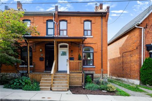 34 Baillie St, Hamilton, ON, L8N2K5 | Card Image