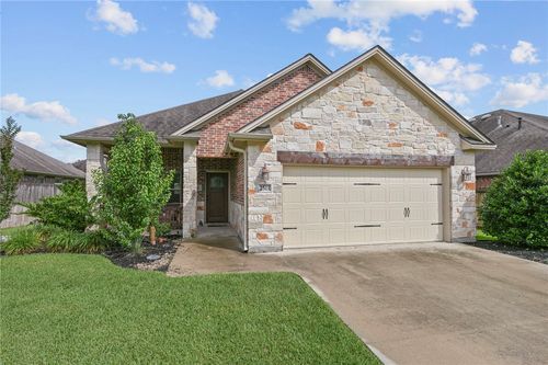 2511 Hailes Ln, College Station, TX, 77845-1205 | Card Image