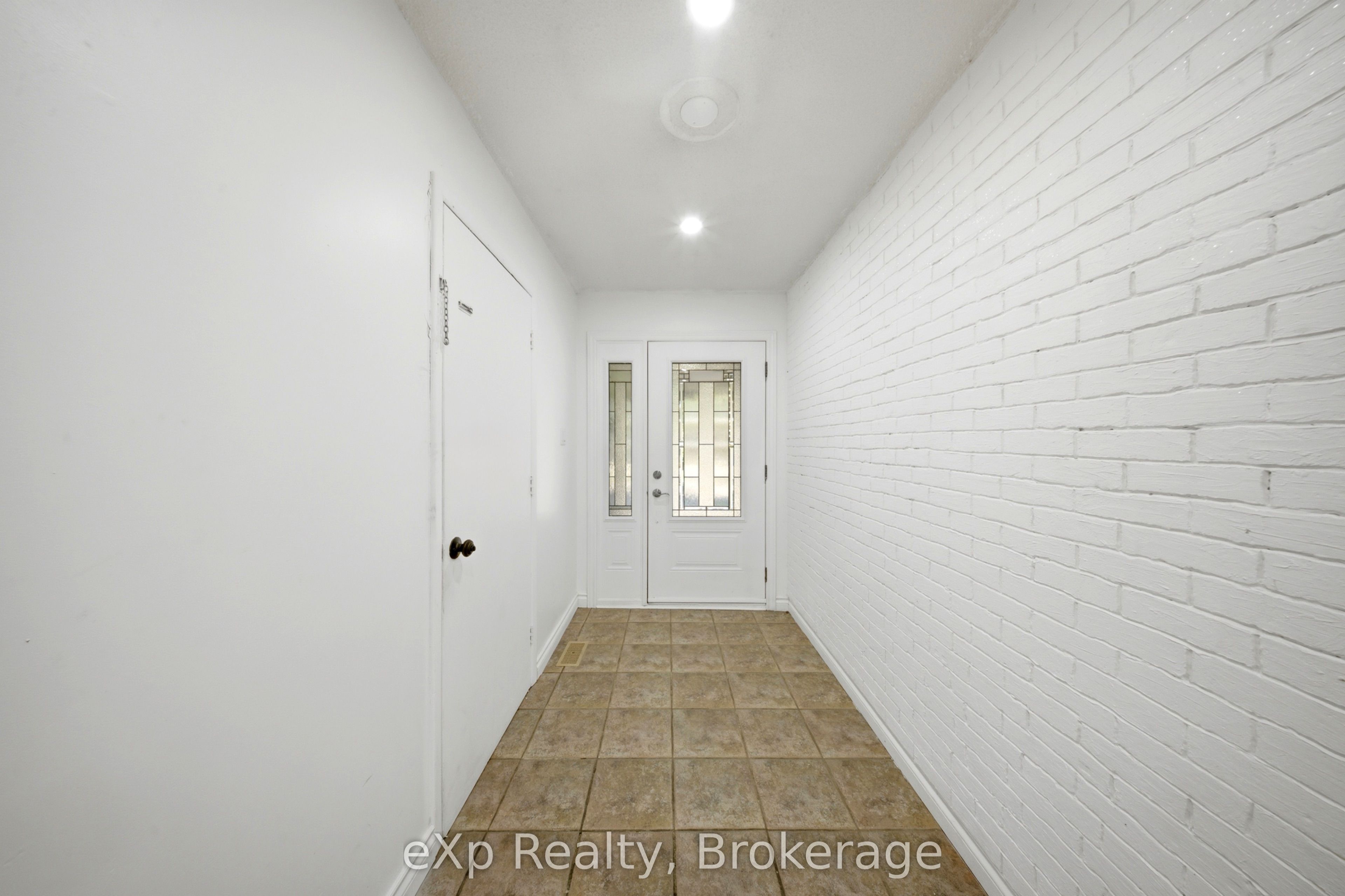Residential in Hamilton 4