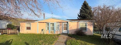 111 Throop St, Colfax, WA, 99111-8716 | Card Image