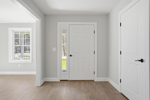 unit-5-and-7-lot-29-2-5 Talent Rd, Litchfield, NH, 03052-2444 | Card Image