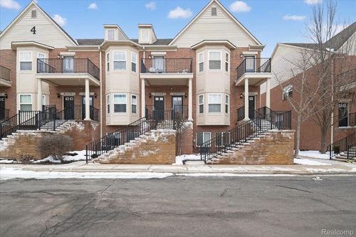 41602 Hamlet Ln, Novi, MI, 48375-1859 | Card Image