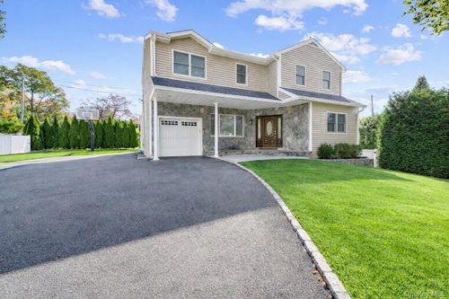 7 Highland Dr, Ardsley, NY, 10502-1607 | Card Image