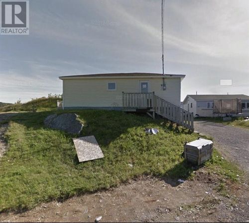 7-9 Holmes Rd, House with 3 bedrooms, 1 bathrooms and null parking in Bay Roberts NL | Card Image