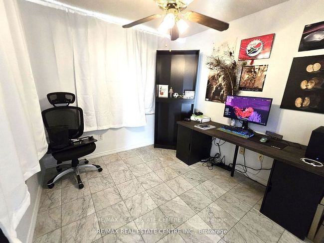 303 - 30 Malta Ave, Condo with 4 bedrooms, 2 bathrooms and 1 parking in Brampton ON | Image 9