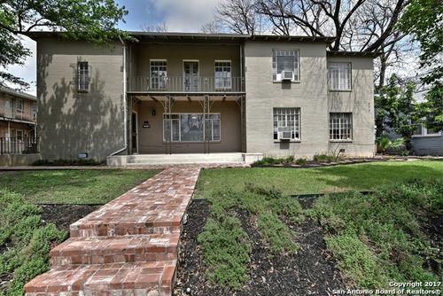 431 Fulton Ave, San Antonio, TX, 78212-2259 | Card Image