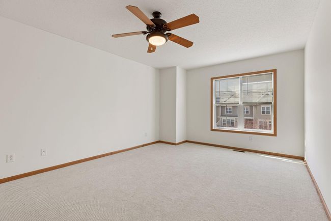 8026 Magnolia Ln N, Townhouse with 2 bedrooms, 3 bathrooms and null parking in Maple Grove MN | Image 11
