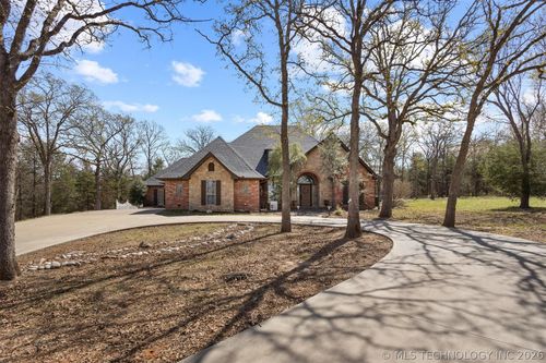 383 Bridlewood Dr, Mead, OK, 73449-6013 | Card Image