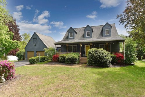 60 Haddam Neck Rd, East Hampton, CT, 06424-1836 | Card Image