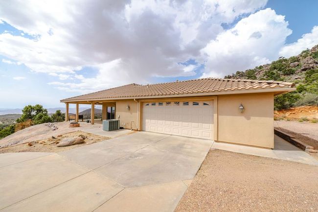 Front of Structure | Image 64