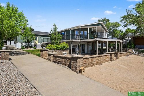 17313 Yucca Cir, Bellevue, NE, 68123-4207 | Card Image