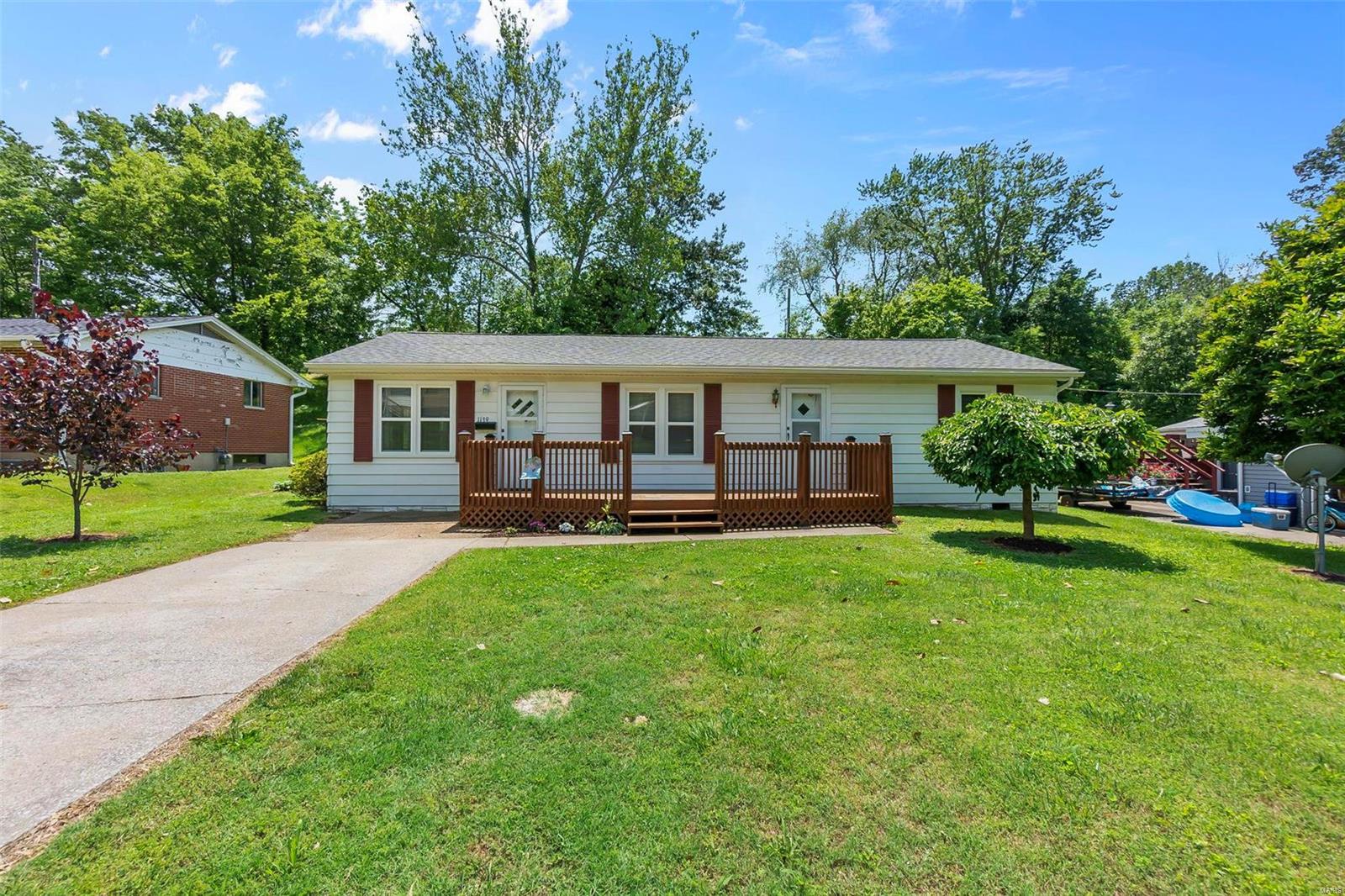 Corinne St, Jackson, MO 63755