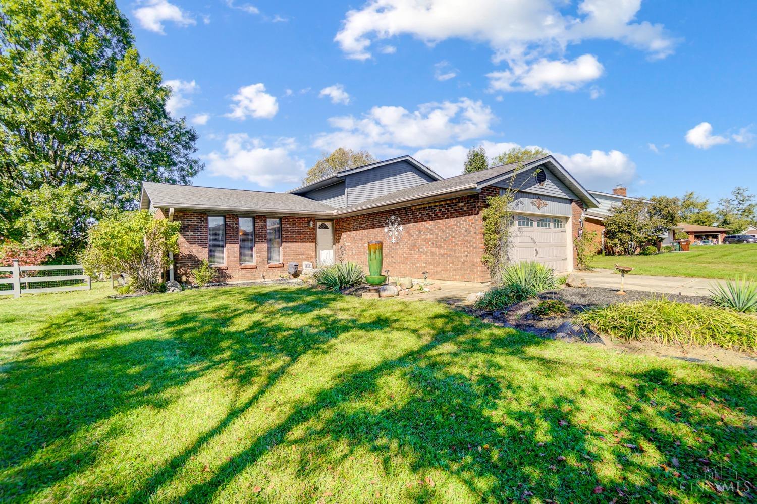 Hillgale Ln, Fairfield Township, OH 45011