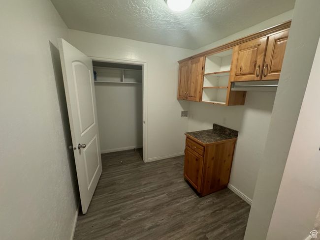 laundry room | Image 8