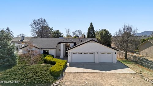 7801 E Paseo Hermoso, Prescott Valley, AZ, 86314-5581 | Card Image