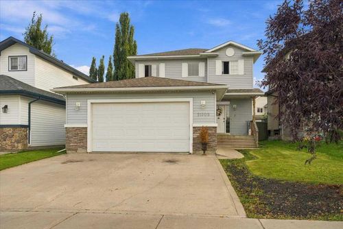 11309 81 Ave, Grande Prairie, AB, T8W0A4 | Card Image