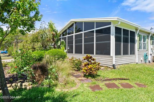 291 Navajo Dr, Oak Hill, FL, 32759-9372 | Card Image