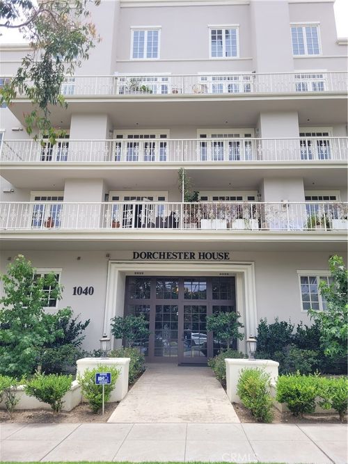 203-1040 4th, Santa Monica, CA, 90403 | Card Image