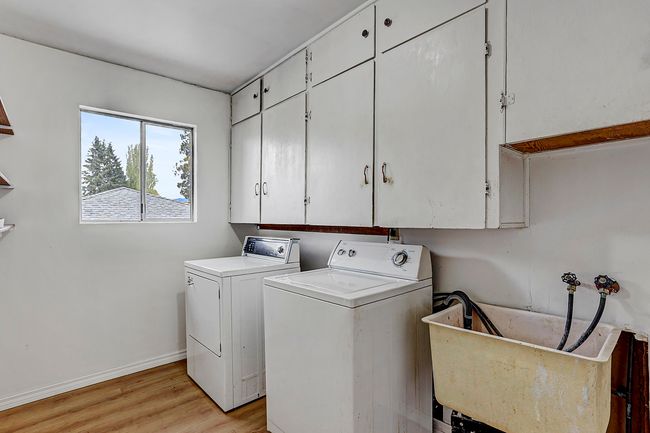 11735 210 St, House other with 5 bedrooms, 2 bathrooms and 4 parking in Maple Ridge BC | Image 15