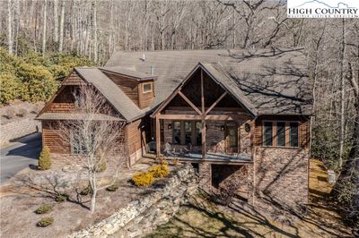 340 Farm Loop Road, House other with 3 bedrooms, 3 bathrooms and null parking in Banner Elk NC | Image 1