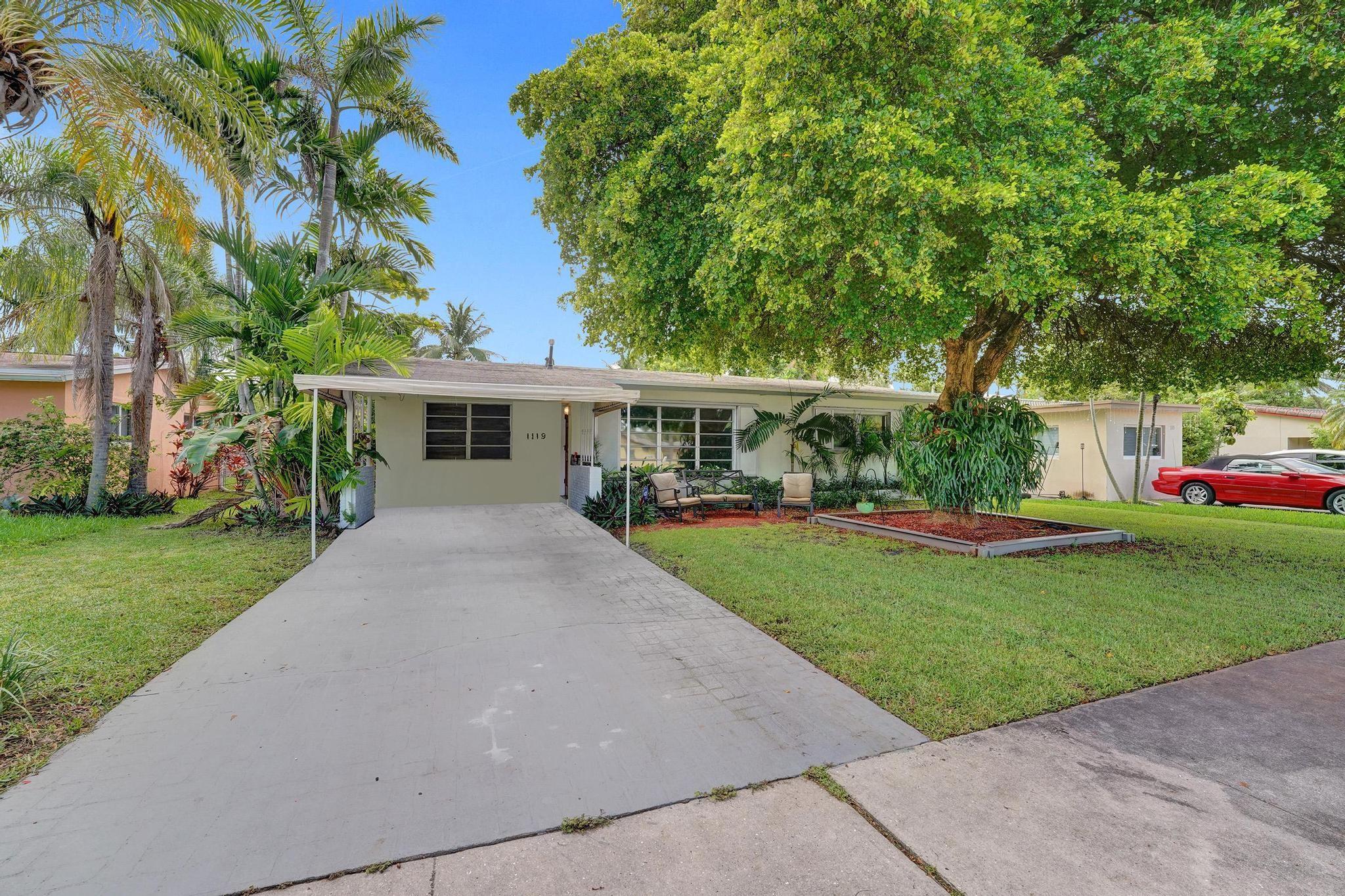 14th Ave, Hollywood, FL 33020