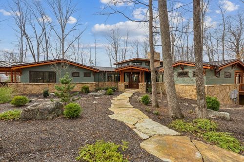 394 Myers Point Rd, Sewanee, TN, 37375-2853 | Card Image