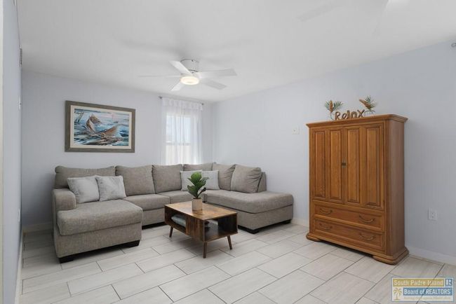 1814 Oklahoma Ave, House other with 3 bedrooms, 2 bathrooms and null parking in Port Isabel TX | Image 9