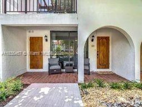 405-350 Grapetree Dr, Key Biscayne, FL, 33149-2750 | Card Image