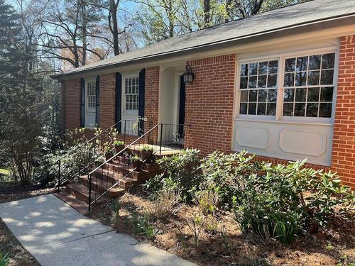 2160 Jay Ln Se, Smyrna, GA, 30080-3841 | Card Image