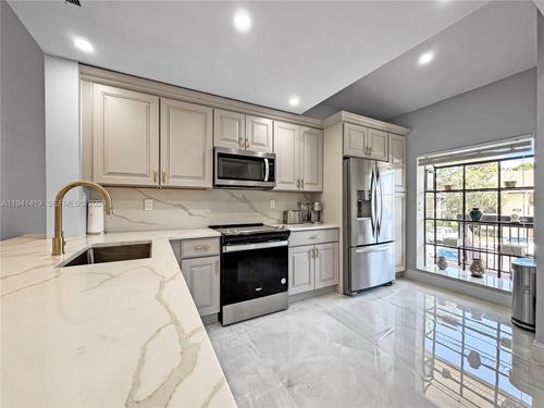 apt-116-1977 Sw 15th St, Deerfield Beach, FL, 33442-6162 | Card Image