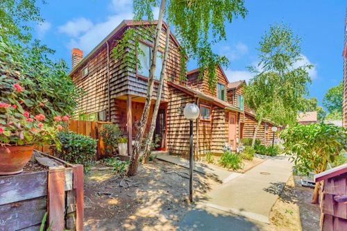apt-c103-1555 Hecker Pass Rd, Gilroy, CA, 95020-3765 | Card Image