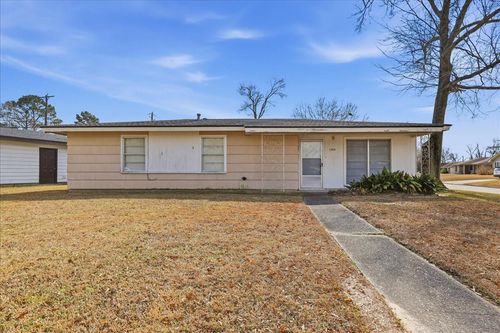 1709 Robin Ave, Orange, TX, 77632-4670 | Card Image