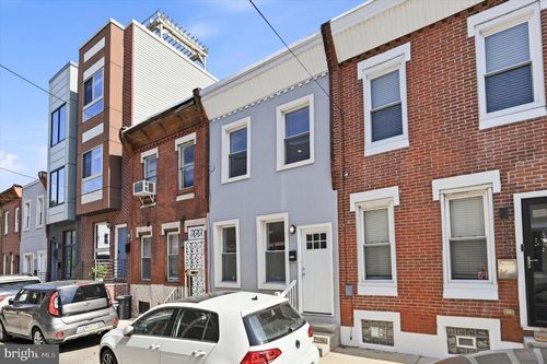 2237 Sears St, PHILADELPHIA, PA, 19146-4226 | Card Image