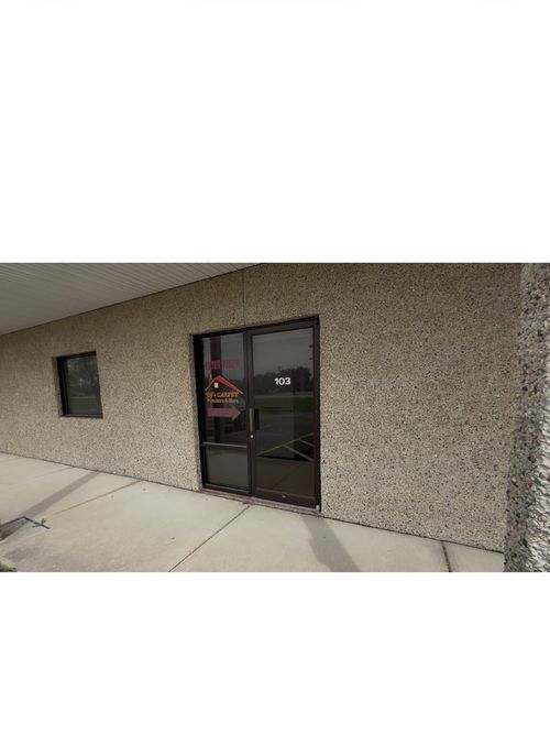 103-1011 Shooting Park Rd, Peru, IL, 61354-1971 | Card Image