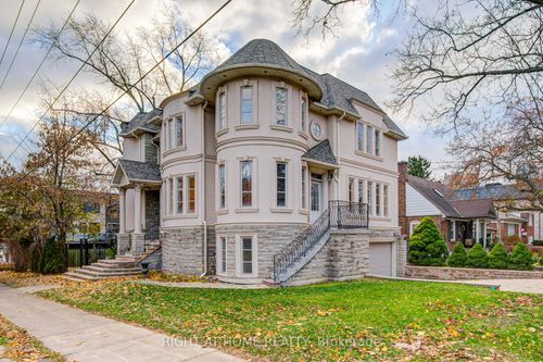 125 Kingsdale Ave, North York, ON, M2N3W5 | Card Image