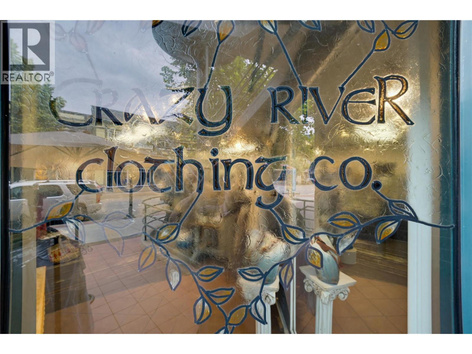 Commercial Sale in Salmon Arm