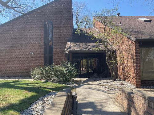 ste-c-900 Ridge Rd, Munster, IN, 46321-1727 | Card Image
