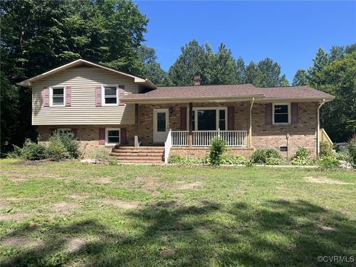 9016 Robin Rd, Disputanta, VA, 23842-7235 | Card Image