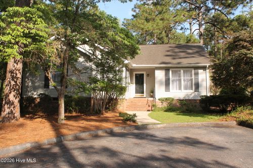 apt-13-1624 E Indiana Ave, Southern Pines, NC, 28387-6800 | Card Image