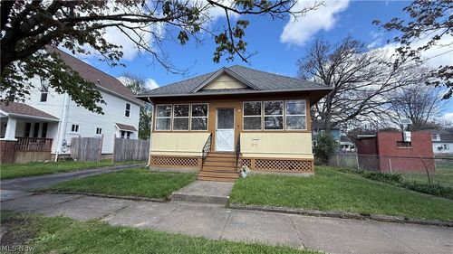 1253 California Ave, Akron, OH, 44314-1869 | Card Image