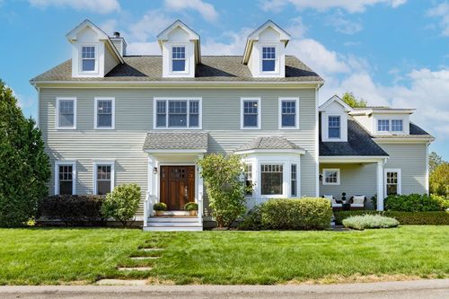 4 Penny Ln, Beverly, MA, 01915-3859 | Card Image