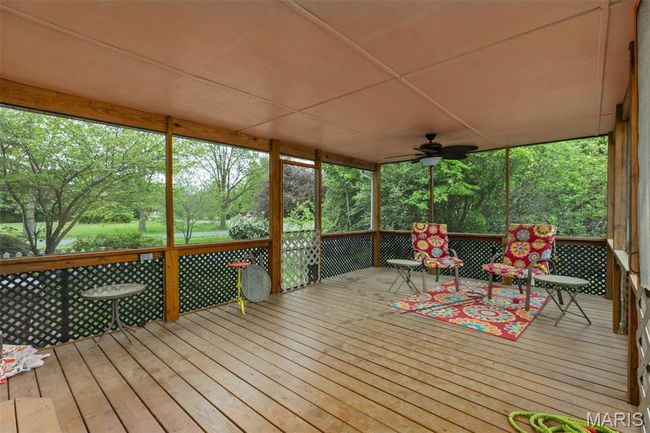 418 E Maple St, House other with 3 bedrooms, 2 bathrooms and 2 parking in Gillespie IL | Image 10