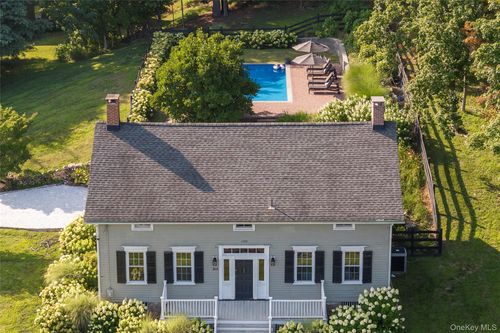 164 Vassar Rd, Poughkeepsie, NY, 12603-5451 | Card Image