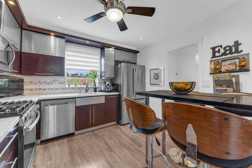 apt-43-8394 Sw 154th Ave, Miami, FL, 33193-1271 | Card Image