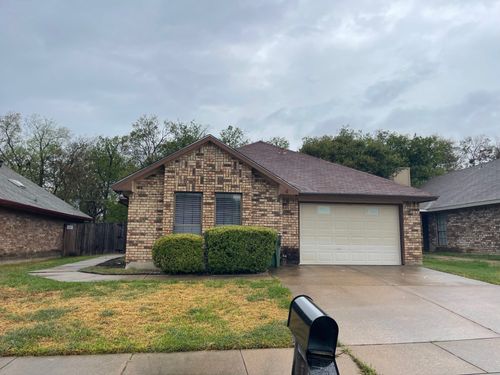 5606 Congressional Drive, Arlington, TX, 76018 | Card Image