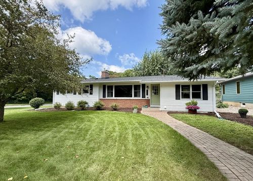 5318 Regent St, Madison, WI, 53705-4627 | Card Image